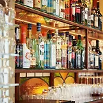 Banks Mansion - All Inclusive Boutique Hotel 